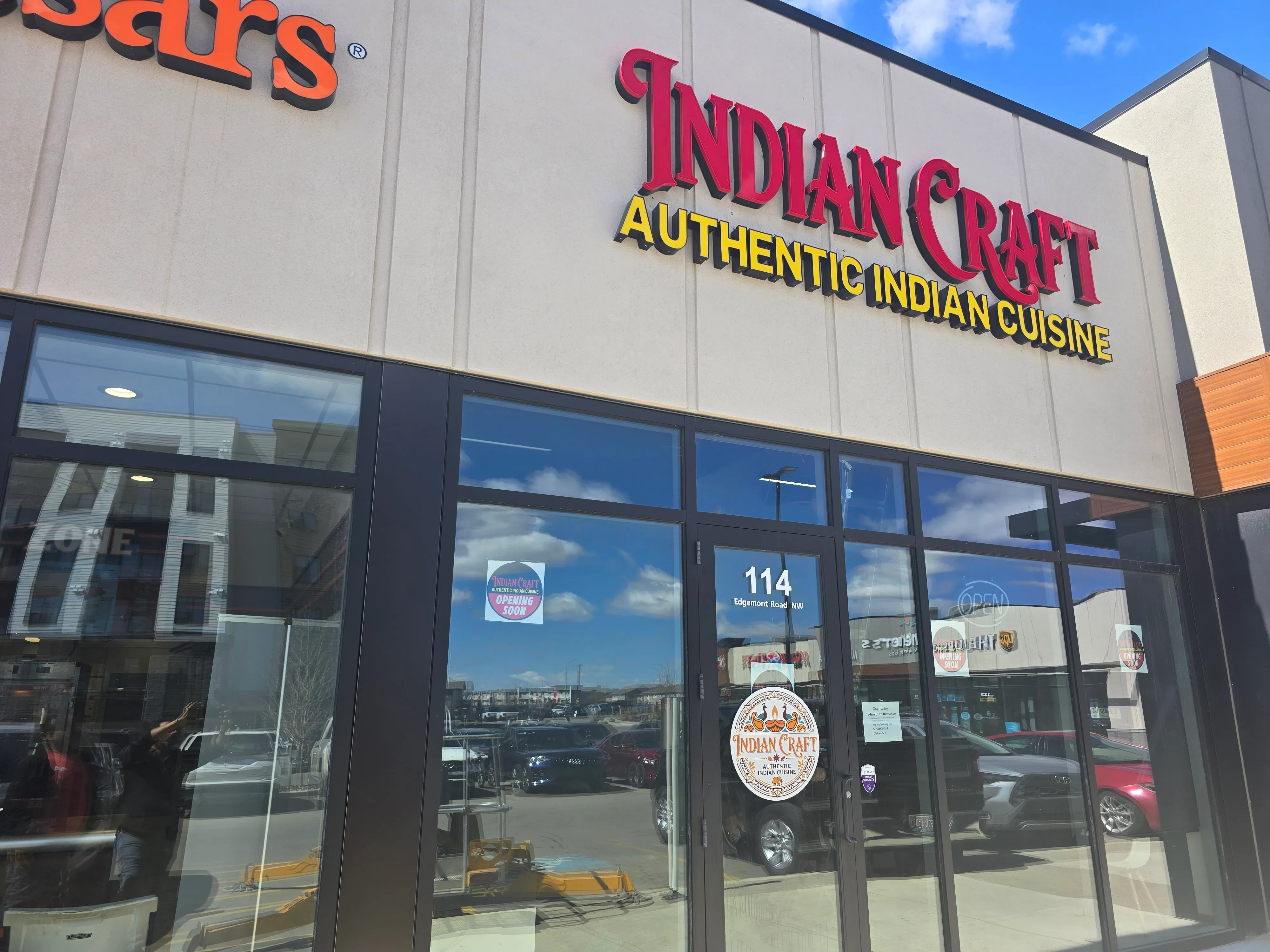 Indian Craft signature dishes - Butter Chicken and Tandoori specialties in Edgemont, Edmonton